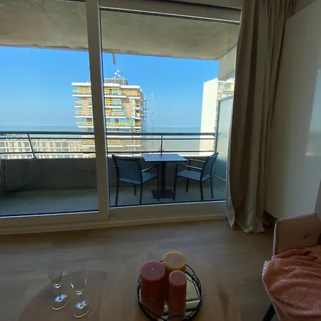 Sky Sea View 公寓